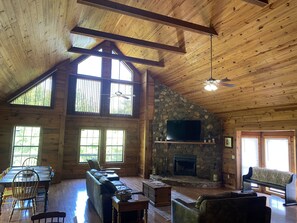 Gorgeous great room