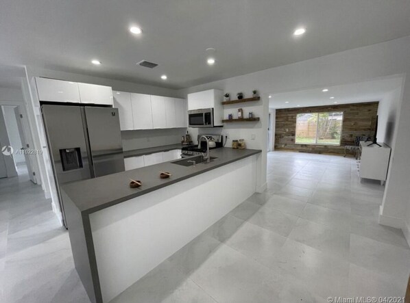 Private kitchen