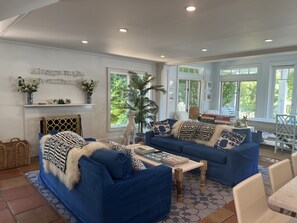 Living room with open kitchen