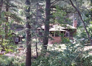 Creekside Cabin and Guest House