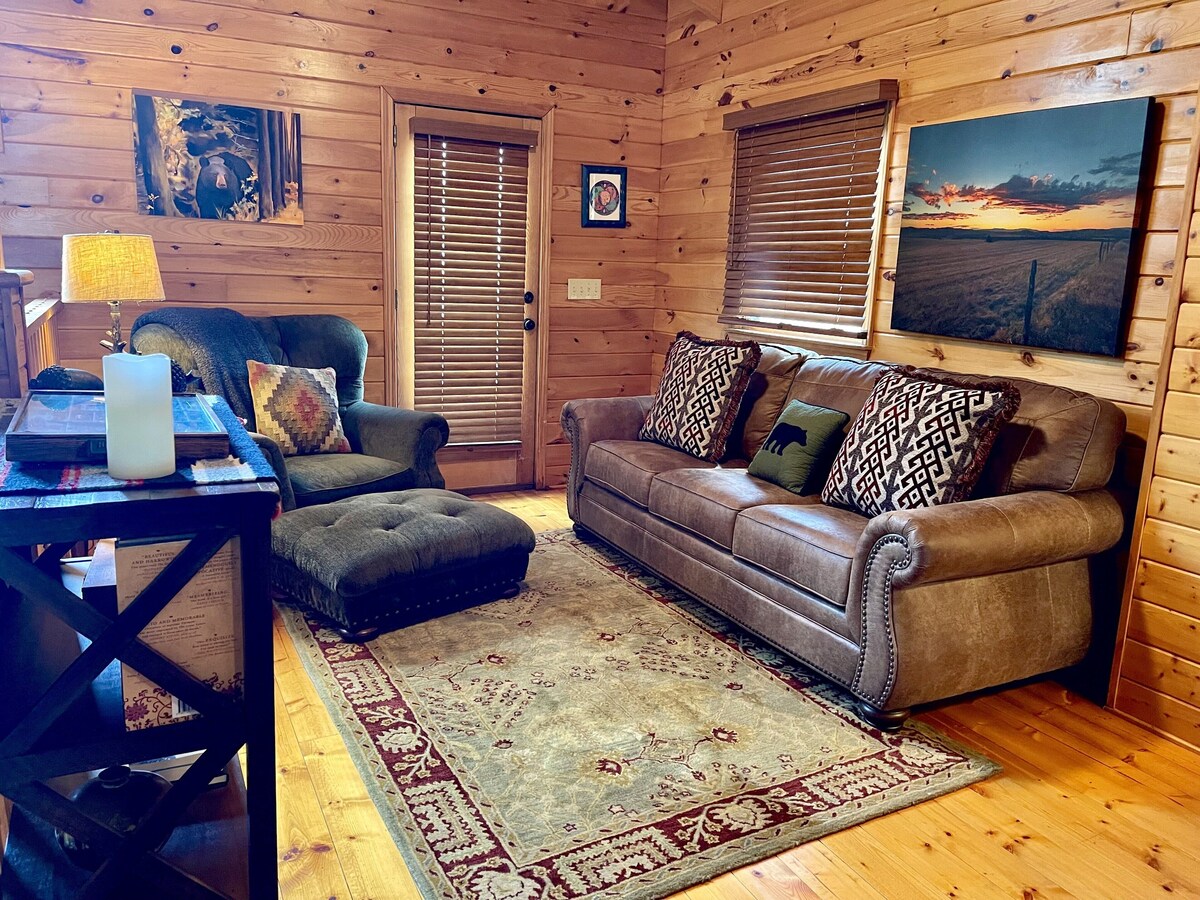 Spectacular Mtn Views-Artfully Decorated. Inviting, Warm & Rustic. Welcome ☀️