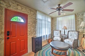 Sunroom | Home Entryway