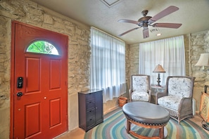 Sunroom | Home Entryway