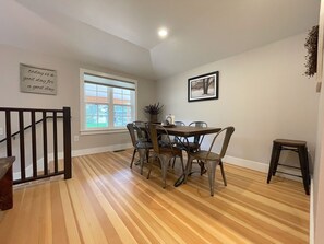 Bright spacious Dining area