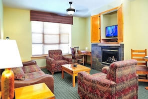 Spacious living area, a perfect place to relax after an eventful day!