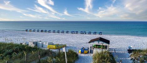 Uitzicht op strand/zee