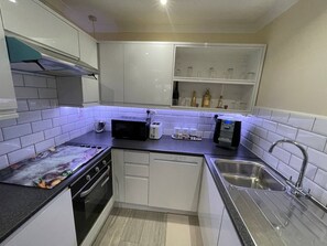 Kitchen with LED/Remote control/Sensored lighting Dyson Pure Water Machine