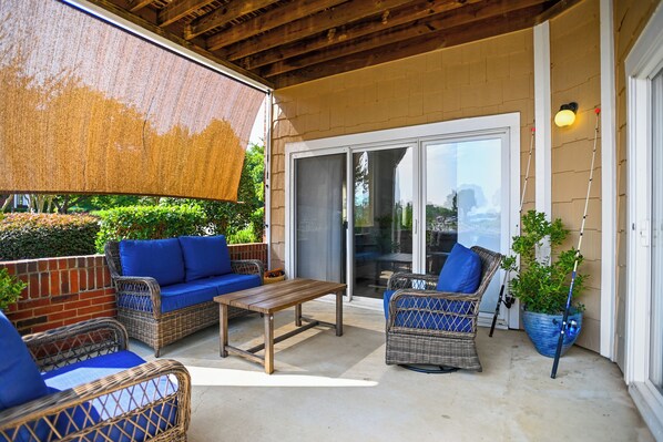 Sliders to the deck to enjoy morning coffee of afternoon beverages.
