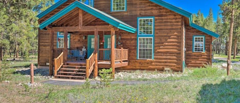 Leadville Vacation Rental | 2BR | 2BA | 1,297 Sq Ft | Stairs Required