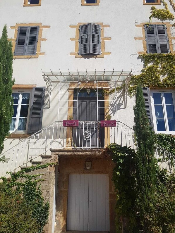 Exterior detail