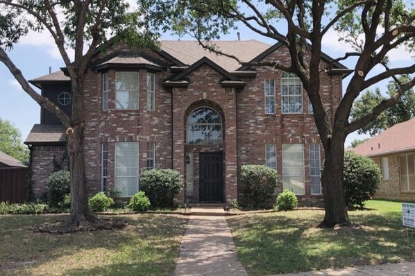 Exterior shot of your next vacation getaway! 