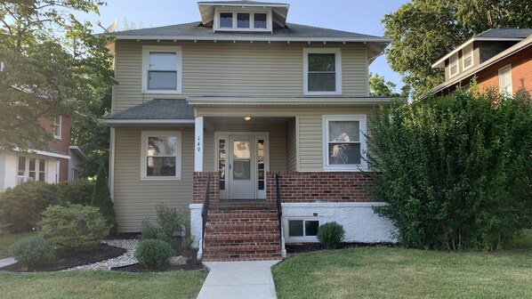 Single family home on a quiet street and a short walk to downtown Phoenixville. 