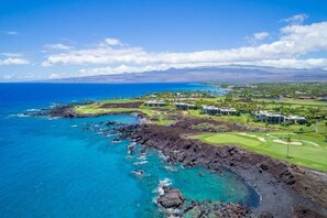 On the Mauna Lani Beach Resort set on the amazing Kohala Coast