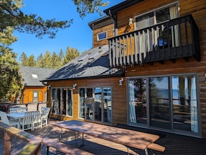 Lakeside Deck