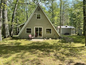 Backyard adjoins Usfs land