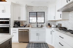 Newly renovated, high-end kitchen has everything you need to host your family.