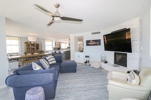 St. Augustine Ocean Front Rentals Living Room