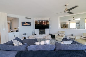 St. Augustine Ocean Front Rentals Living Room