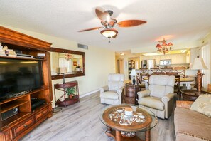 St. Augustine Beach Rentals Living Room