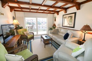 St. Augustine Beach Rentals Living Room