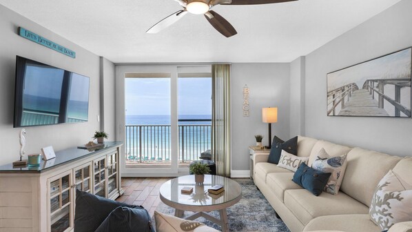 BCH 505 Living area
