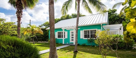 Gardens, trees, pool, and the beach…. Peaceful surroundings.