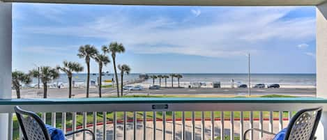 Galveston Vacation Rental | 1BR | 1BA | 480 Sq Ft | Elevator Access