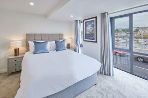 The Townhouse, Whitby - Host & Stay