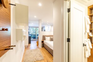 Flooring, Floor, Hardwood, Living Room, Room