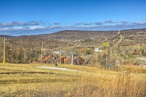 Mountain Creek Condo Community | Direct Access to Ski Lifts