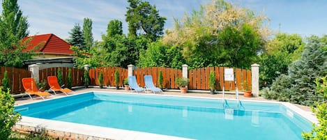 Water, Cloud, Sky, Plant, Property, Swimming Pool, Azure, Tree, Shade, Architecture