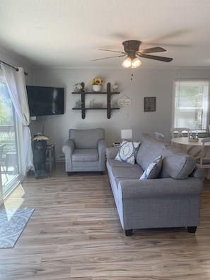Queen sleeper sofa, matching chair and TV with Spectrum Cable and streaming