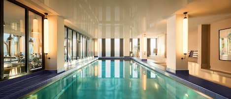 Piscine couverte