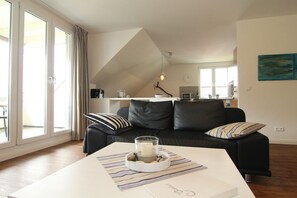 Wohnzimmer Couch