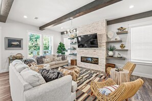 First Floor: Living Area
