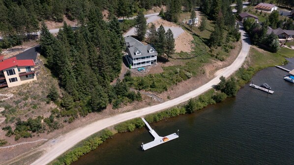 Lake Coeur d'Alene Lake House 
