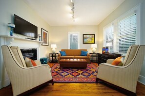 Watch cable tv, enjoy the wifi, or take a nap on the sofa.