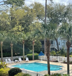 Pool is only for the 12 villas at Lyons.