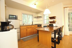 Kitchen-Dining