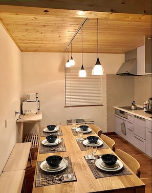 Shiro Usagi Dining Kitchen