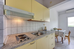 Kitchen and dining area