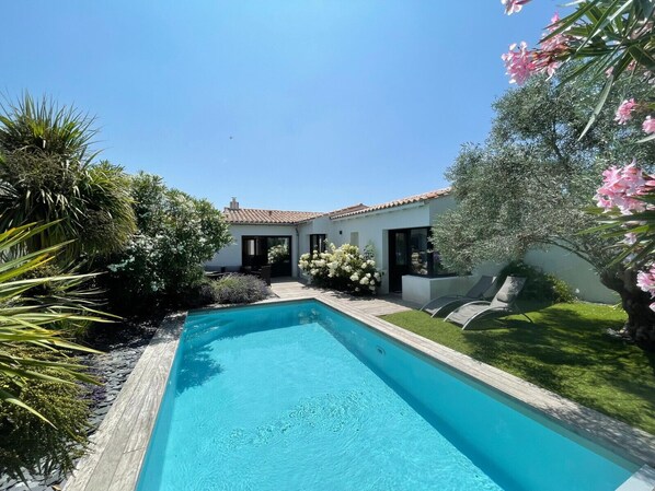 Location villa de luxe Rivedoux - Villa Hollyhocks