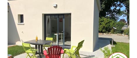 Studio neuf avec terrasse & jardin plein sud