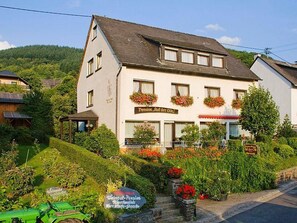 Pension "Auf der Olk" mit "Röpertsmühle"