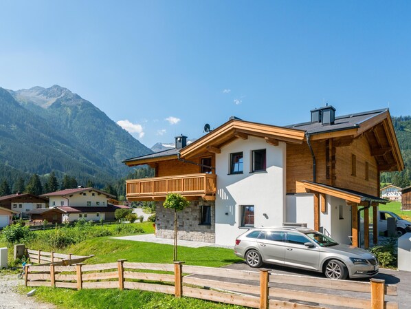 Extérieur maison de vacances [été]