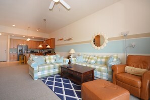 Sea Bright 301 - Living-Area