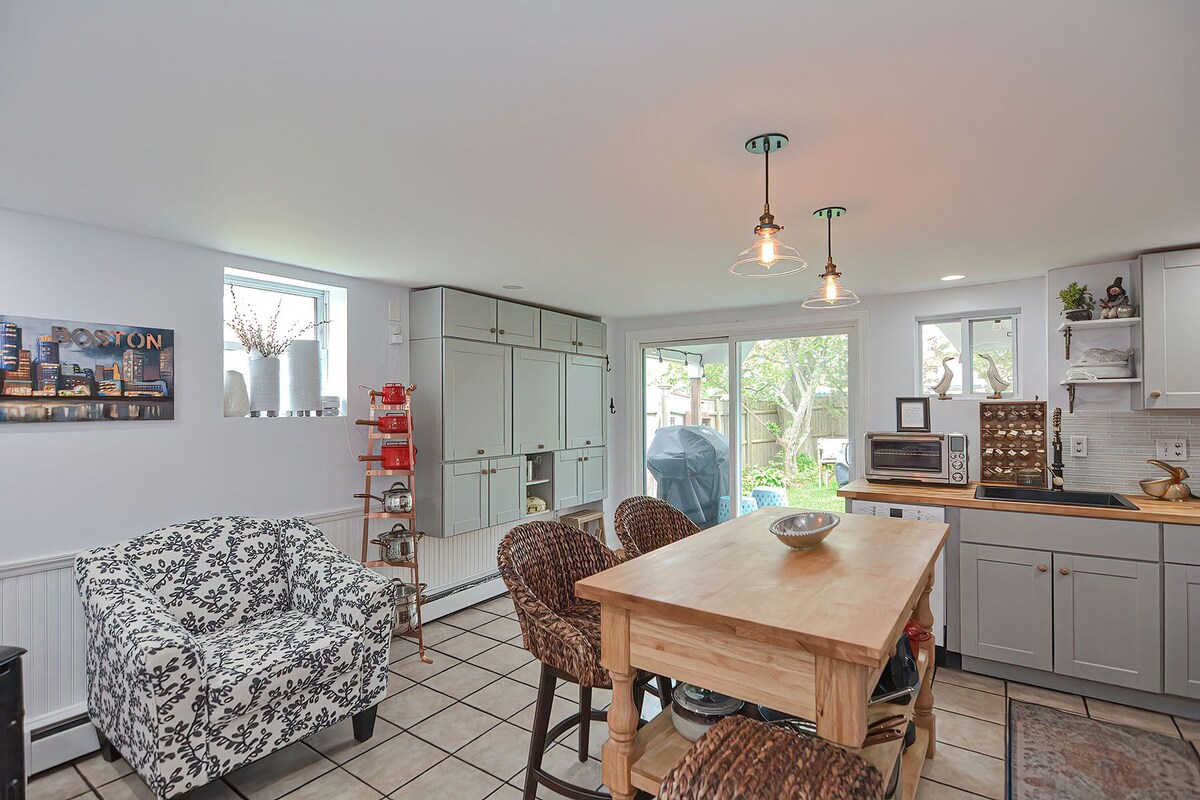 Jewel Box: A gem of a rental home close to Good Harbor Beach.