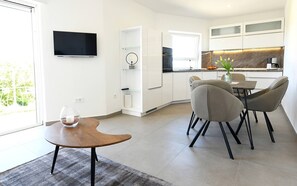 Kitchen with dinning room