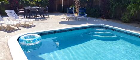 Very large, professionally maintained, heated pool