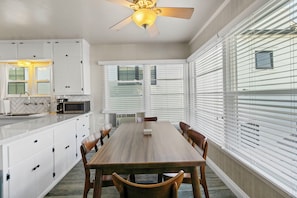 28-web-or-mls-118-emerald-ave